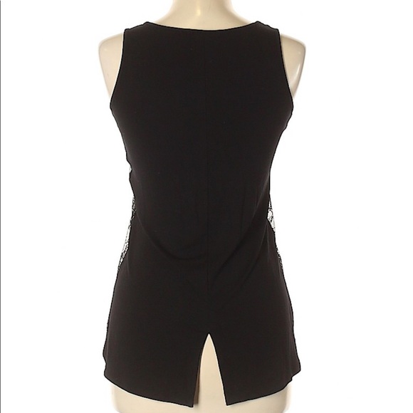 DESIGN HISTORY Lace Embroidered Sleeveless Tank - Picture 2 of 3